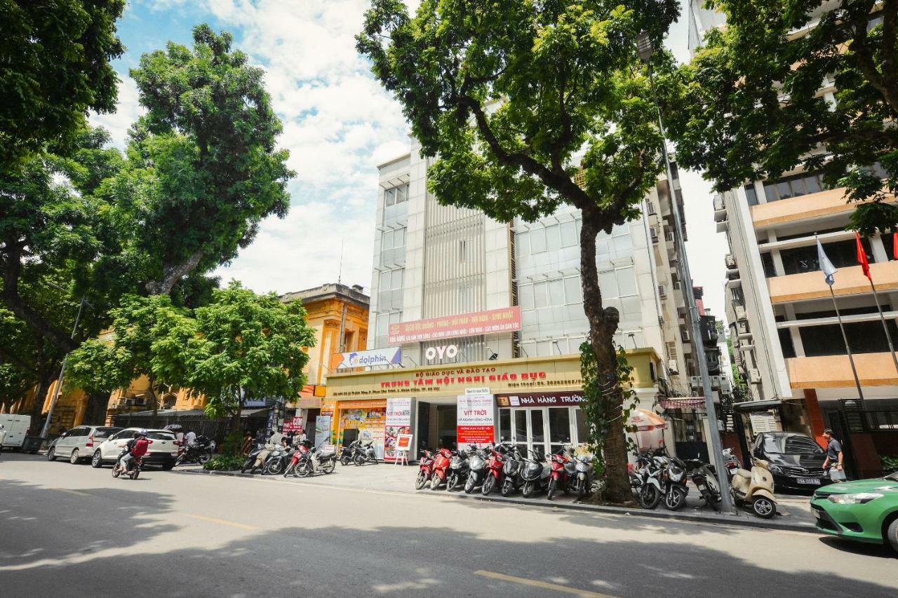 Oyo 269 Moet Hotel - Hanoi — Photos 1